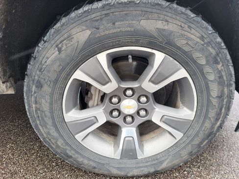 Used 2016 Chevrolet Colorado Z71 image 12