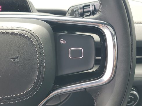 New 2026 Lincoln Navigator Reserve AWD/4WD image 18