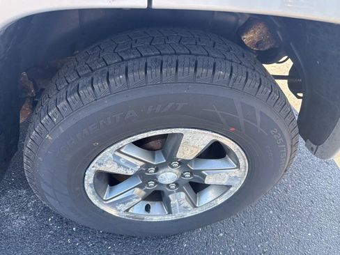 Used 2008 Jeep Liberty Sport w/ Popular Equipment Group image 17