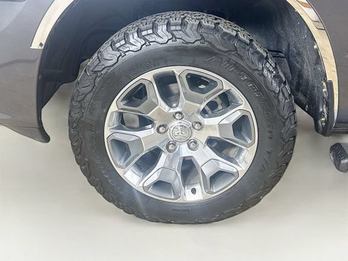 Used 2017 RAM 1500 Limited AWD/4WD image 28