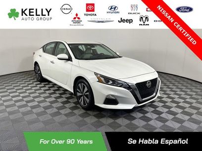 Certified 2022 Nissan Altima 2.5 SV