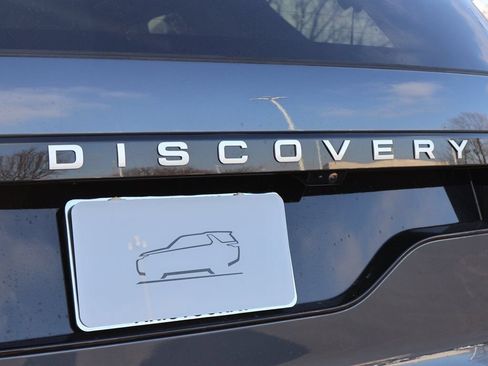 Used 2026 Land Rover Discovery Limited Edition AWD/4WD image 8