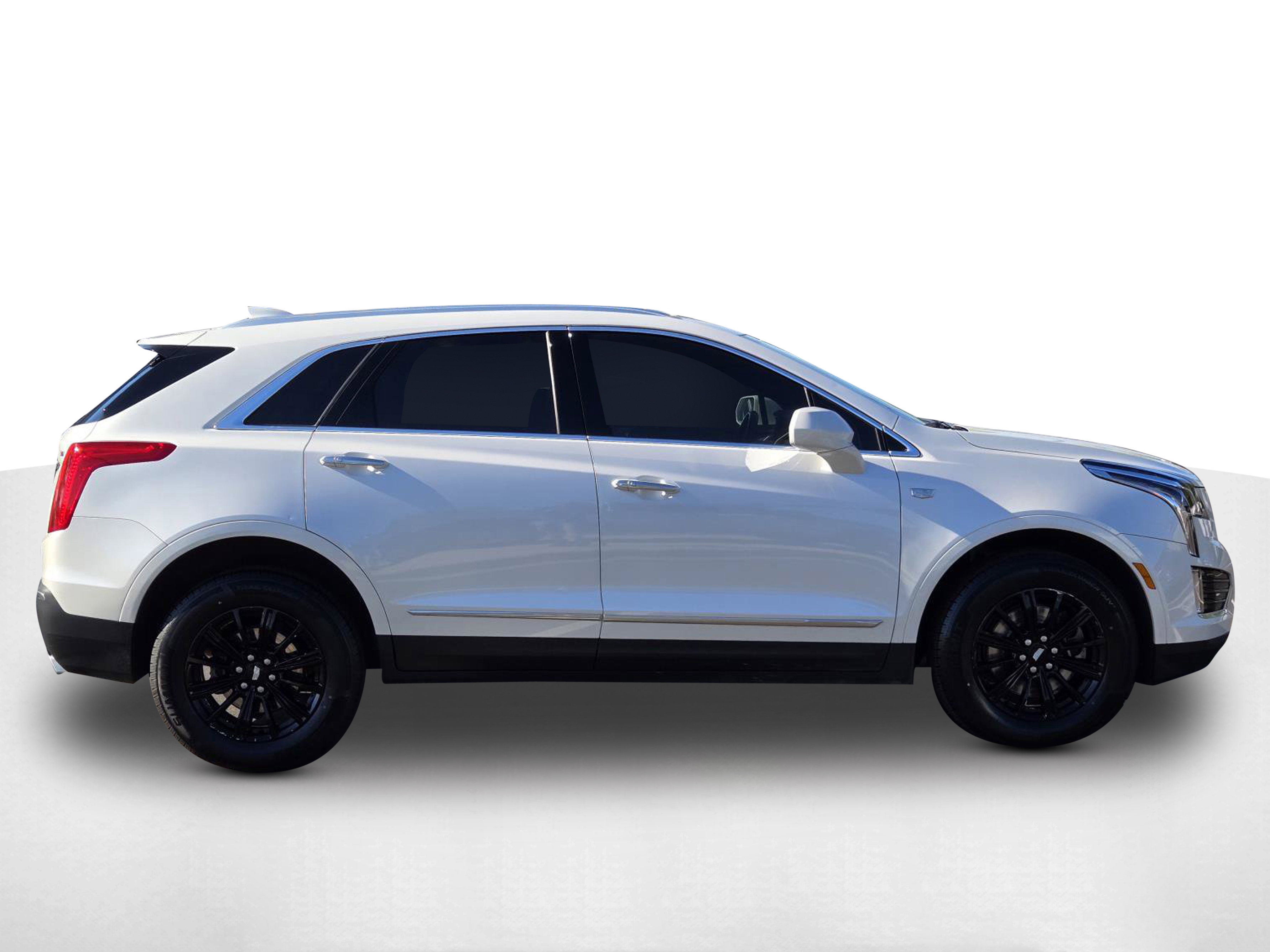 Used 2019 Cadillac XT5 FWD image 4
