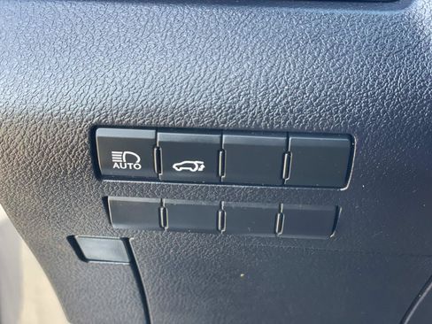 Used 2020 Lexus RX 350 F Sport w/ Accessory Package AWD/4WD image 21