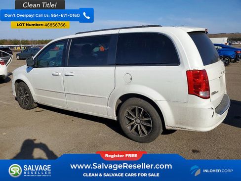 Used 2017 Dodge Grand Caravan GT FWD image 3