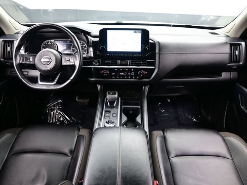 Used 2023 Nissan Pathfinder SL w/ SL Premium Package AWD/4WD image 18