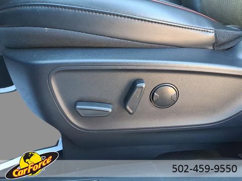 Used 2025 Ford Escape ST-Line w/ Equipment Group 301A image 21