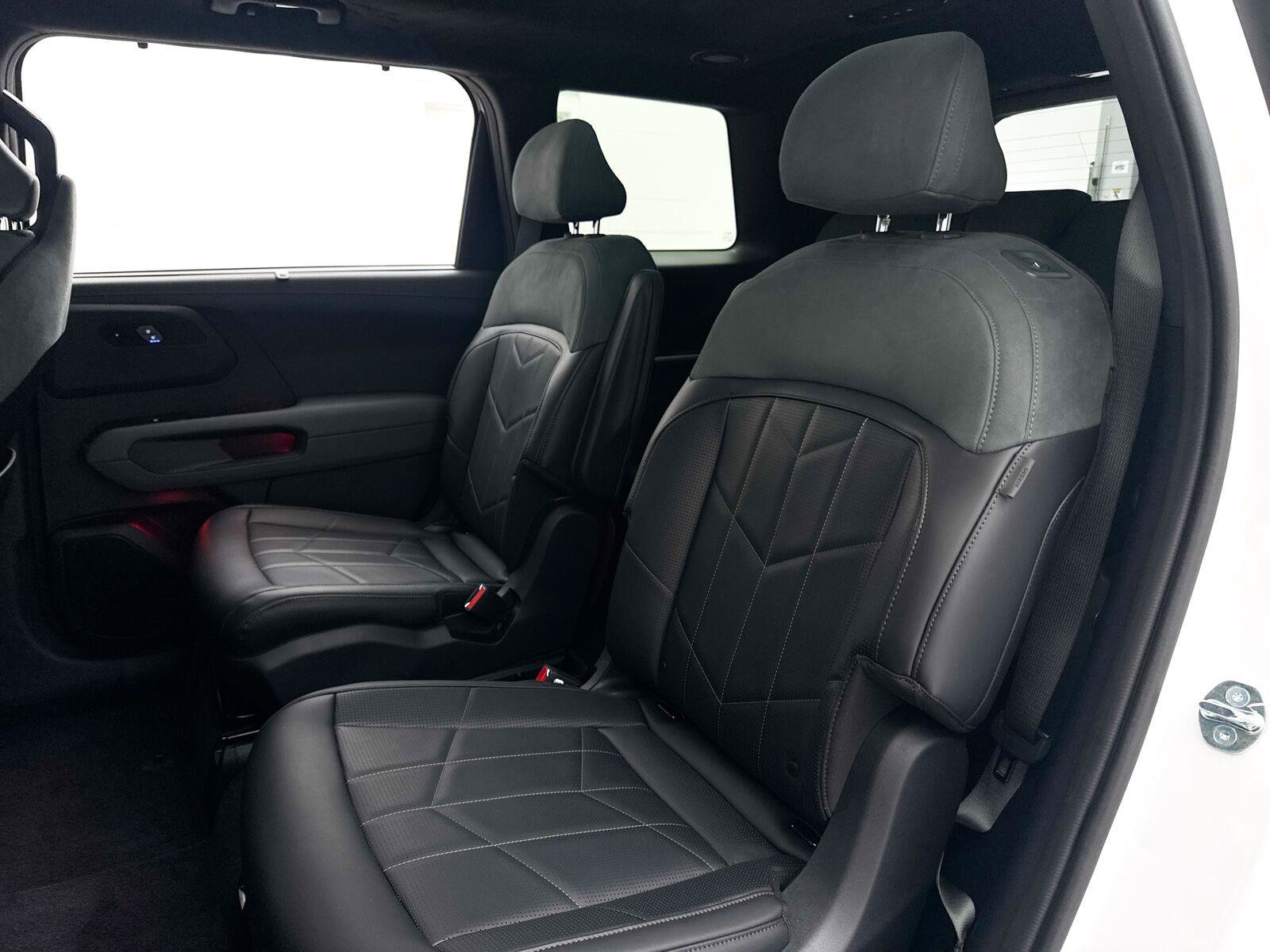 Used 2027 Kia Telluride SX Prestige X-Line AWD/4WD image 36