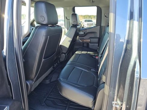 Used 2021 GMC Sierra 1500 SLE w/ X31 Off-Road Package image 10