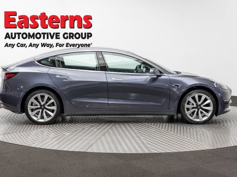 Used 2018 Tesla Model 3 Long Range AWD/4WD image 4