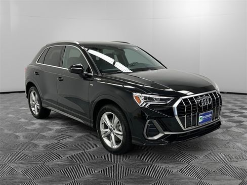 Used 2024 Audi Q3 2.0T Premium Plus image 7