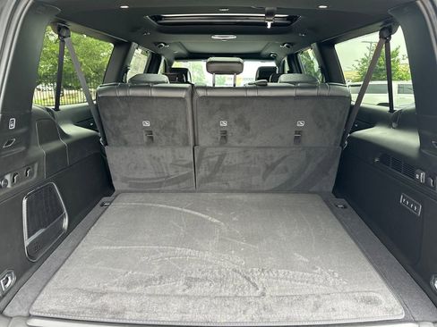 New 2026 Jeep Grand Wagoneer L Limited AWD/4WD image 38