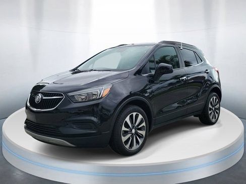 Used 2022 Buick Encore Preferred w/ Safety Package FWD image 2