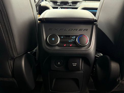 New 2026 Ford Explorer Tremor w/ Tremor Convenience Package image 31