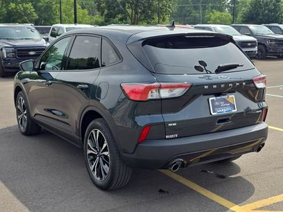 Certified 2022 Ford Escape SE w/ SE Sport Appearance Package