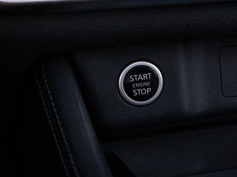 Used 2023 Nissan Rogue SL w/ SL Premium Package image 16