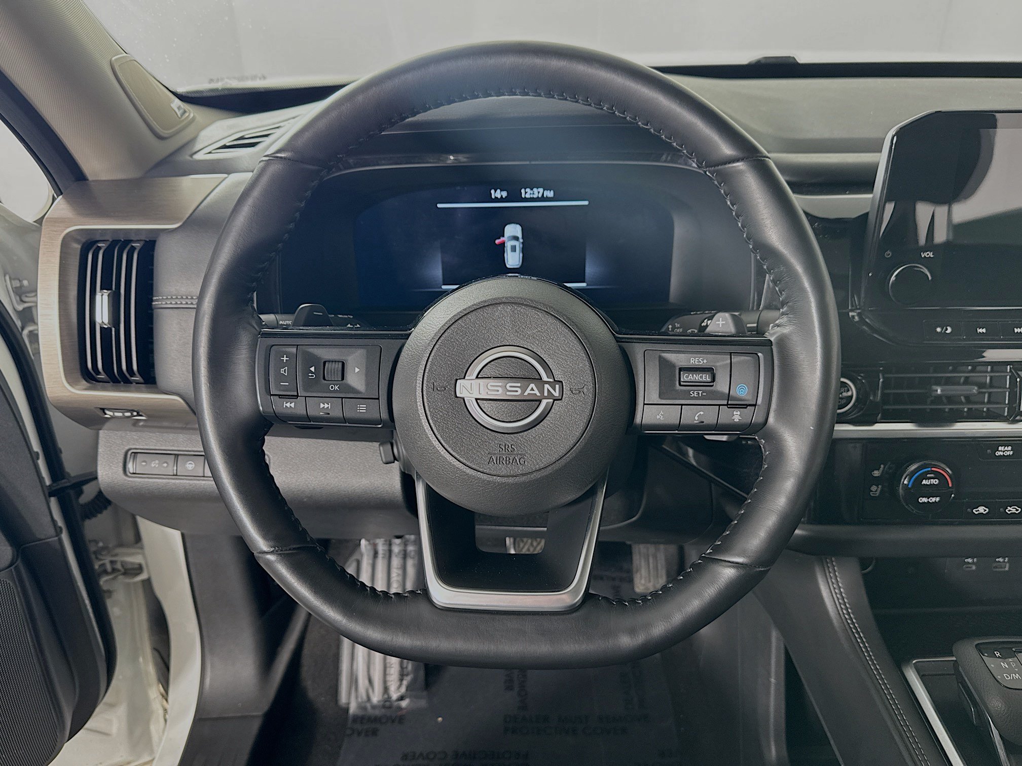 Used 2024 Nissan Pathfinder Platinum AWD/4WD image 13