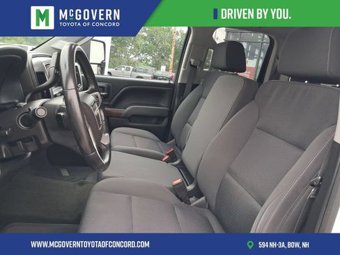 Used 2018 GMC Sierra 2500 SLE w/ HD SLE Preferred Plus Package AWD/4WD image 11