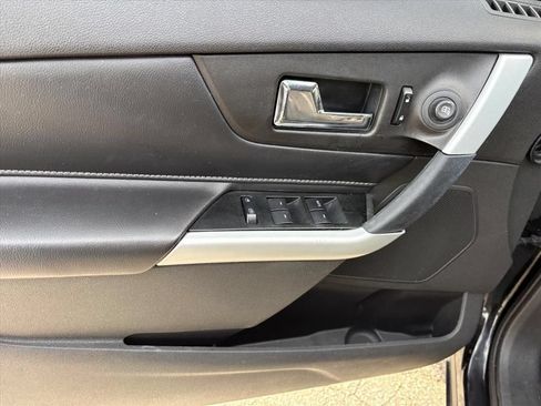 Used 2014 Ford Edge SE w/ Equipment Group 101A AWD/4WD image 18