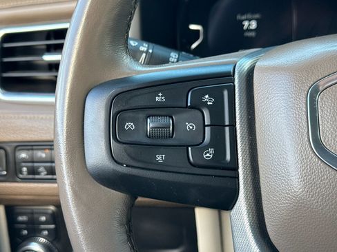 Used 2022 GMC Yukon Denali image 28