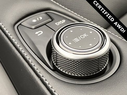 Certified 2025 INFINITI QX50 Luxe image 19