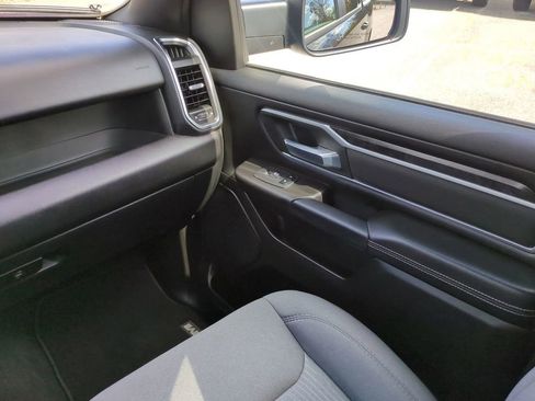 Used 2024 RAM 1500 Big Horn image 17