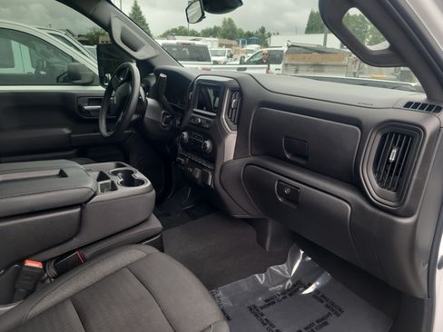 Used 2024 Chevrolet Silverado 2500 Custom w/ Custom Convenience Package AWD/4WD image 14