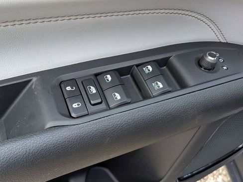 New 2026 Jeep Compass Limited image 15