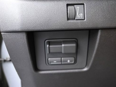 New 2026 Chevrolet Colorado ZR2 w/ Technology Package AWD/4WD image 39