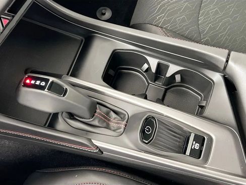 Used 2025 Dodge Charger R/T w/ Sun & Sound Package image 18