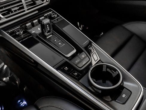 Used 2022 Porsche 911 Turbo S image 33