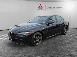 Used 2022 Alfa Romeo Giulia Veloce video 1
