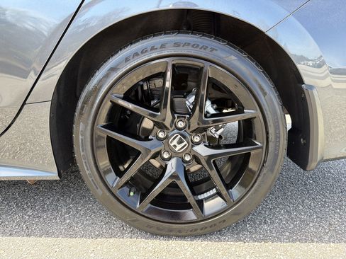 Used 2024 Honda Civic Sport image 29