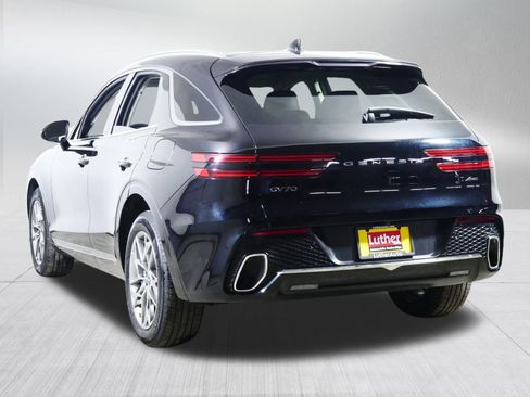 Certified 2025 Genesis GV70 2.5T image 5