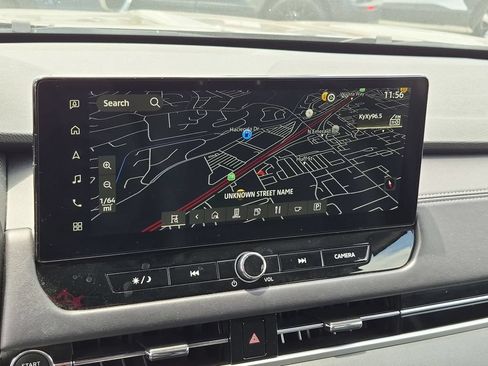Used 2025 Mitsubishi Outlander SE AWD/4WD image 17