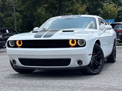 Used 2017 Dodge Challenger SXT w/ Blacktop Package RWD image 1