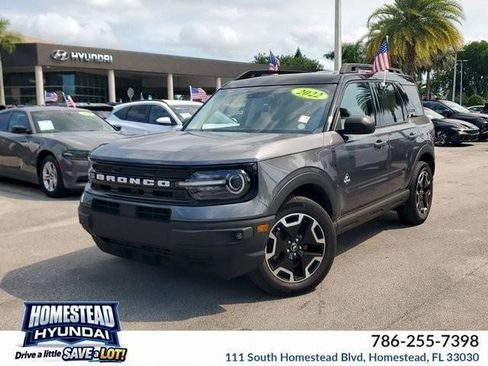 Used 2022 Ford Bronco Sport Outer Banks w/ Tech Package AWD/4WD image 1