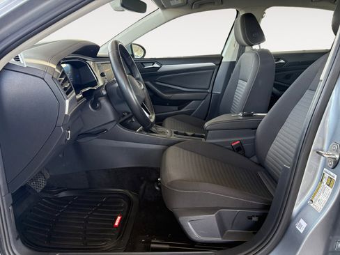 Used 2024 Volkswagen Jetta S image 19