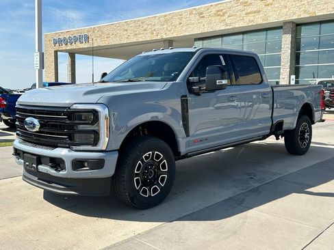 New 2026 Ford F350 Platinum w/ FX4 Off-Road Package image 35