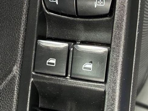Used 2025 Ford Escape Platinum AWD/4WD image 22