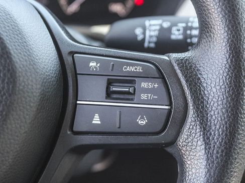 Used 2024 Honda HR-V LX image 32