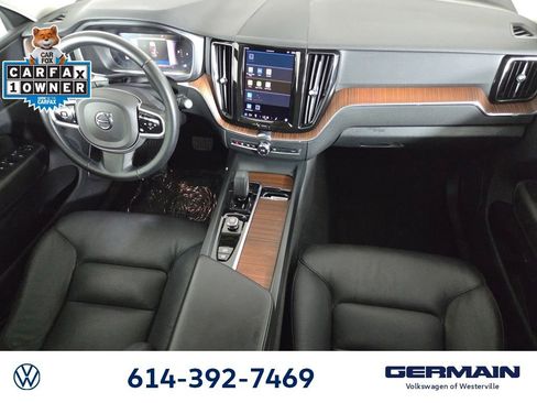 Used 2023 Volvo XC60 B5 Plus AWD/4WD image 30