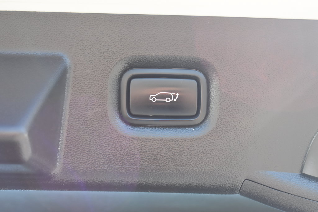 Certified 2023 Hyundai Ioniq 5 SEL w/ Cargo Package AWD/4WD image 11