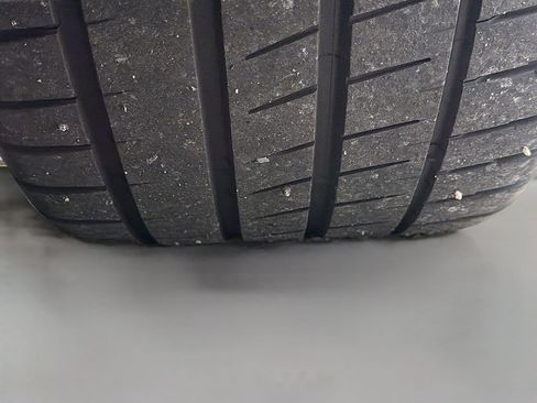 Used 2020 Porsche 911 Carrera 4S w/ Premium Package image 41