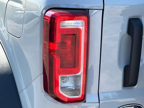 New 2026 Ford Bronco 4-Door w/ Sasquatch Package AWD/4WD image 10