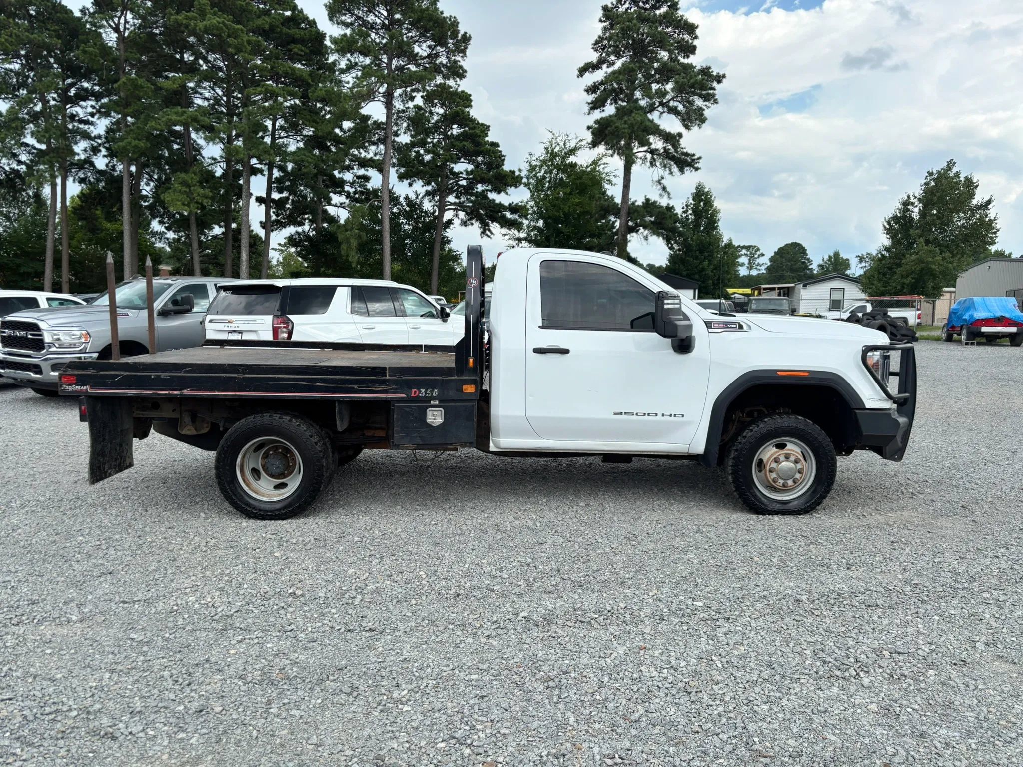Used 2020 GMC Sierra 3500 4x4 Regular Cab w/ Convenience Package image 5