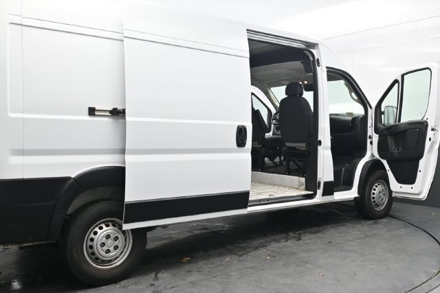 Used 2026 RAM ProMaster 2500 w/ Convenience Group FWD image 46
