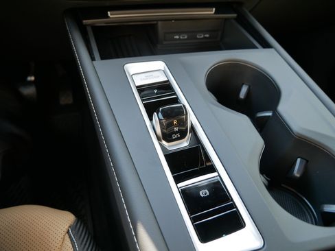 New 2025 Volkswagen Atlas Cross Sport SE image 16