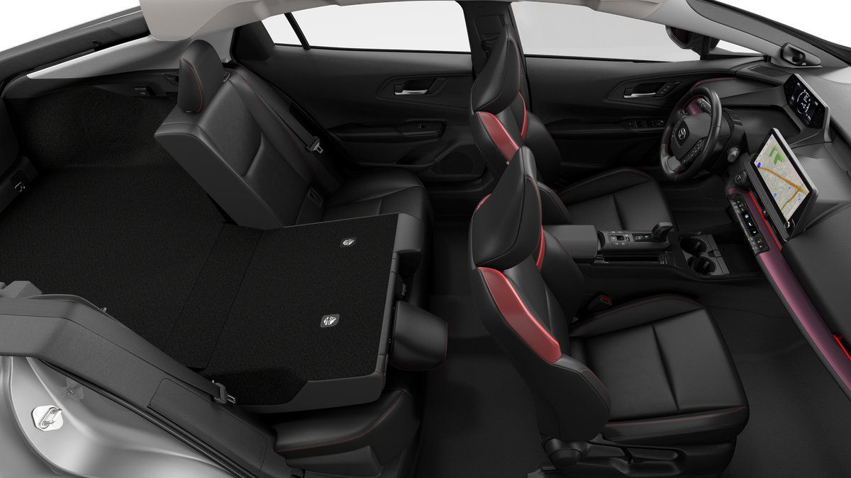 New 2026 Toyota Prius Plug-In Hybrid FWD image 95