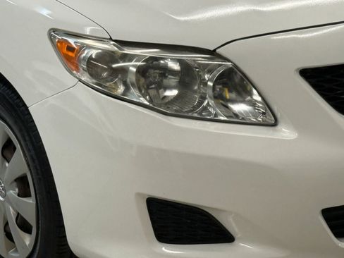 Used 2010 Toyota Corolla LE image 6